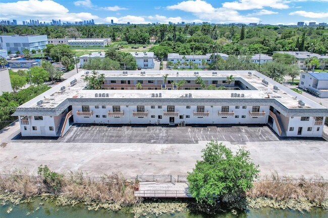 Building Photo - 13210 Memorial Hwy