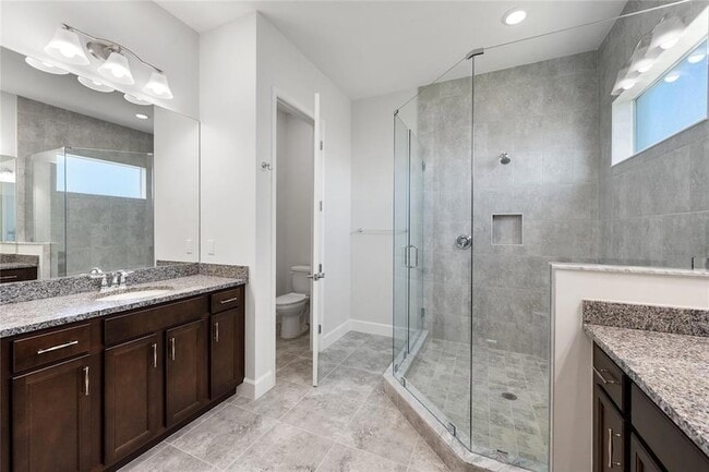Building Photo - 15000 RedCove Pl