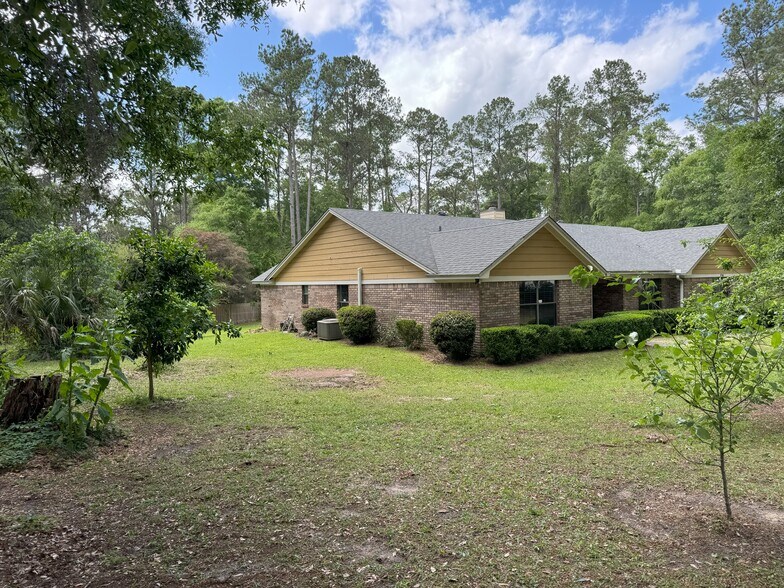 Primary Photo - 3708 Carrington Pl