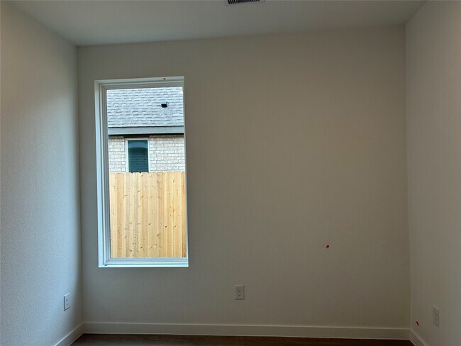 Building Photo - 29022 Bison Hvn Dr