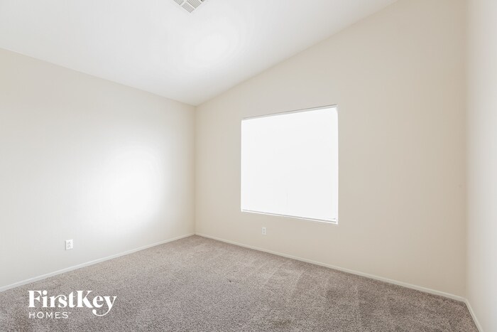 Building Photo - 8600 Danza Del Sol Dr
