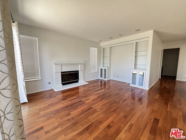 Building Photo - 18449 Buttonwood Ln