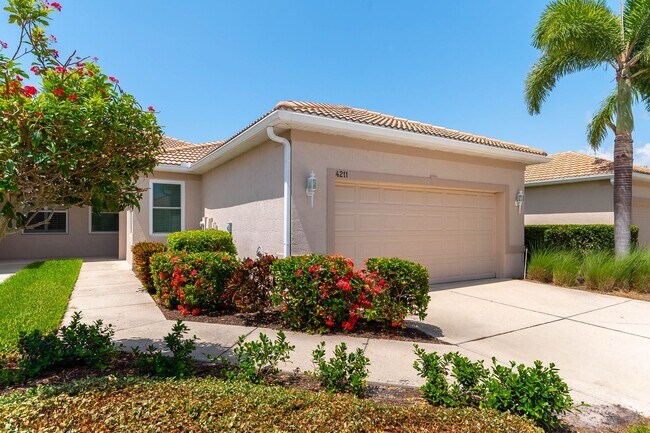 Building Photo - Modern, 2/3 Bed, 2 Bath Spacious Single St...