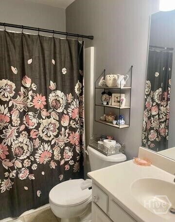 Building Photo - 101 Wood Lake Dr