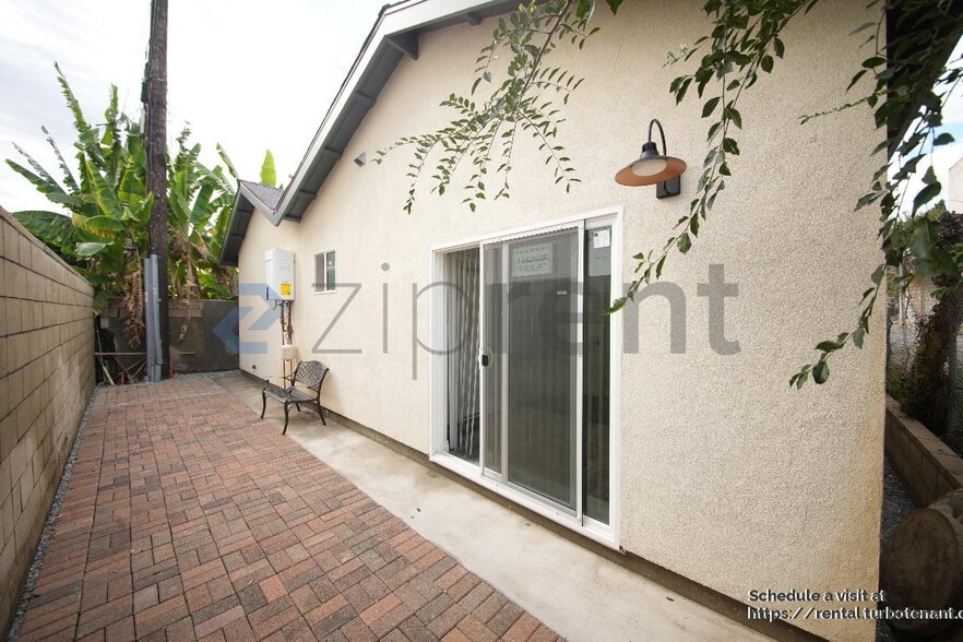 Building Photo - 4514 Ellenwood Dr