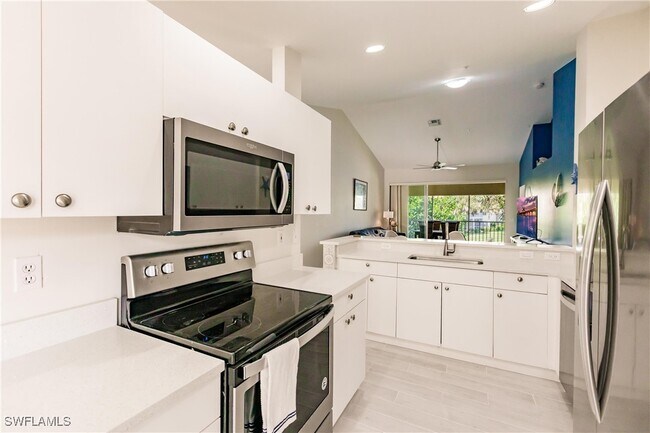 Primary Photo - 4950 Deerfield Way