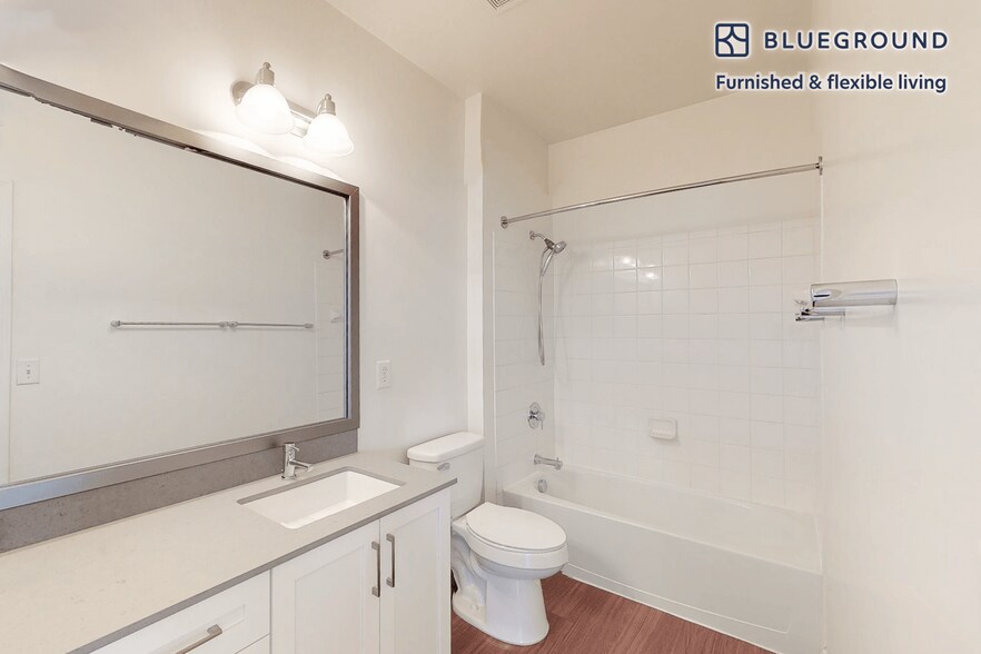 Building Photo - 152 Shipyard Dr