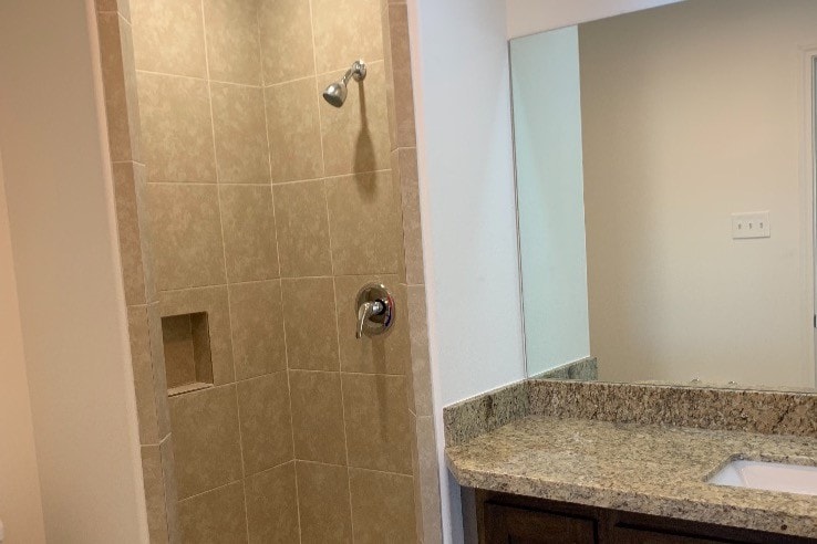 Building Photo - 602 Basswood Dr