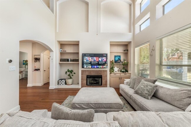 Building Photo - 1107 Hollybrook Cove