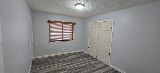 Building Photo - 6311 Dawnridge Dr