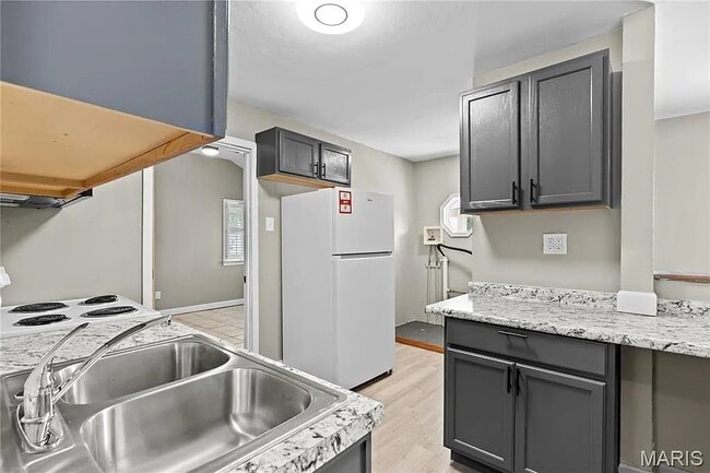 Building Photo - 43 St Celeste Dr