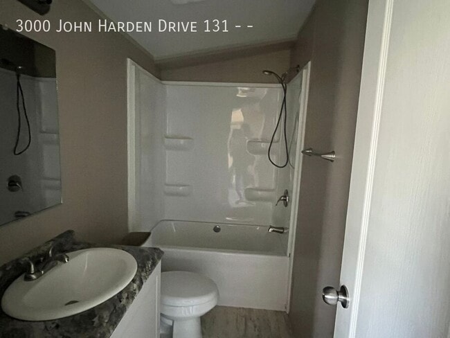 Building Photo - 3000 John Harden Dr