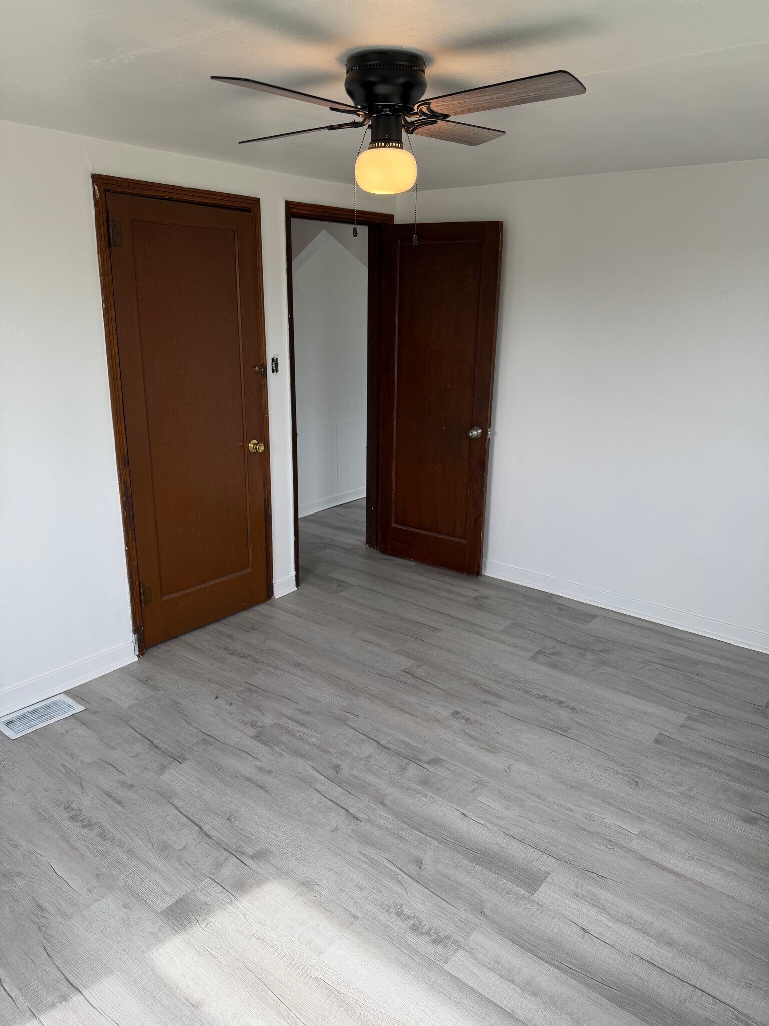 Building Photo - 1347 High Rd