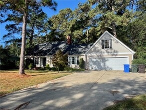 Building Photo - 506 S 14th St