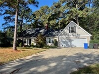 Building Photo - 506 S 14th St