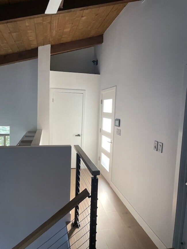 Building Photo - Chic Piedmont Pines Three Bedroom Home Coming Soon!