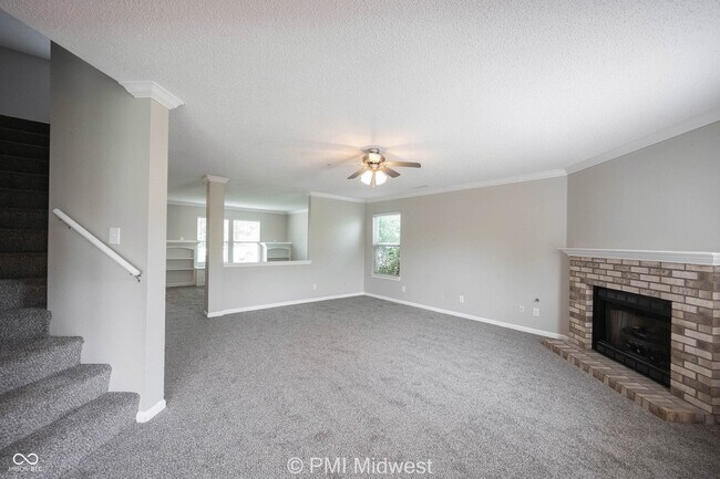 Building Photo - 7623 Hollow Reed Ct