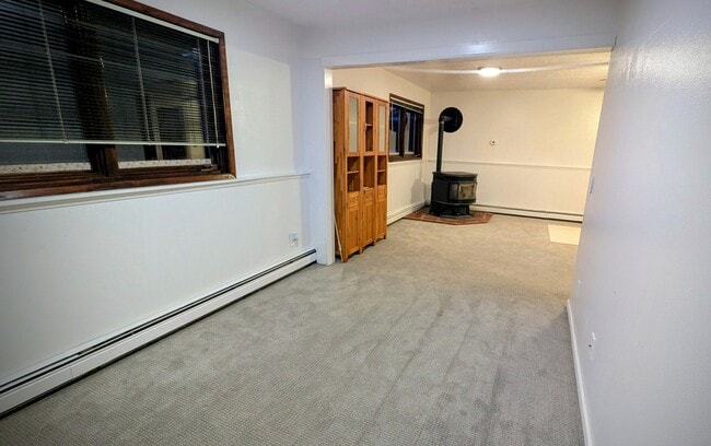 Building Photo - 1240 Joyce Dr