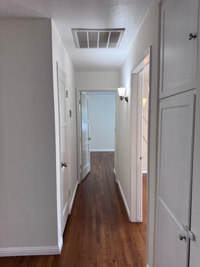 Hallway - 5845 Sunfield Ave