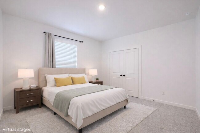 Building Photo - 31426 Warm Kindling Wy