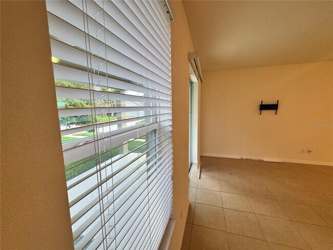 Building Photo - 12093 Stone Bark Trail