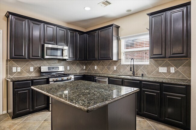 Building Photo - 15922 Eldora Springs Ct