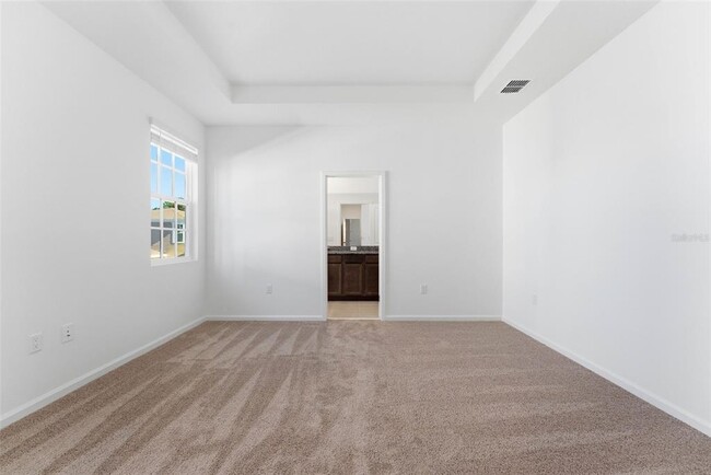 Building Photo - 1889 Seawall Wy