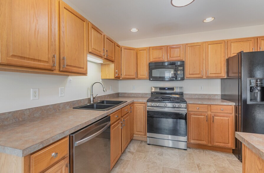 Building Photo - 309 Buckley Dr