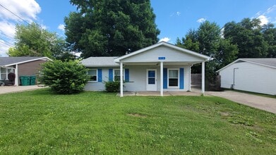 Building Photo - Fabulous 3 bedroom Ranch