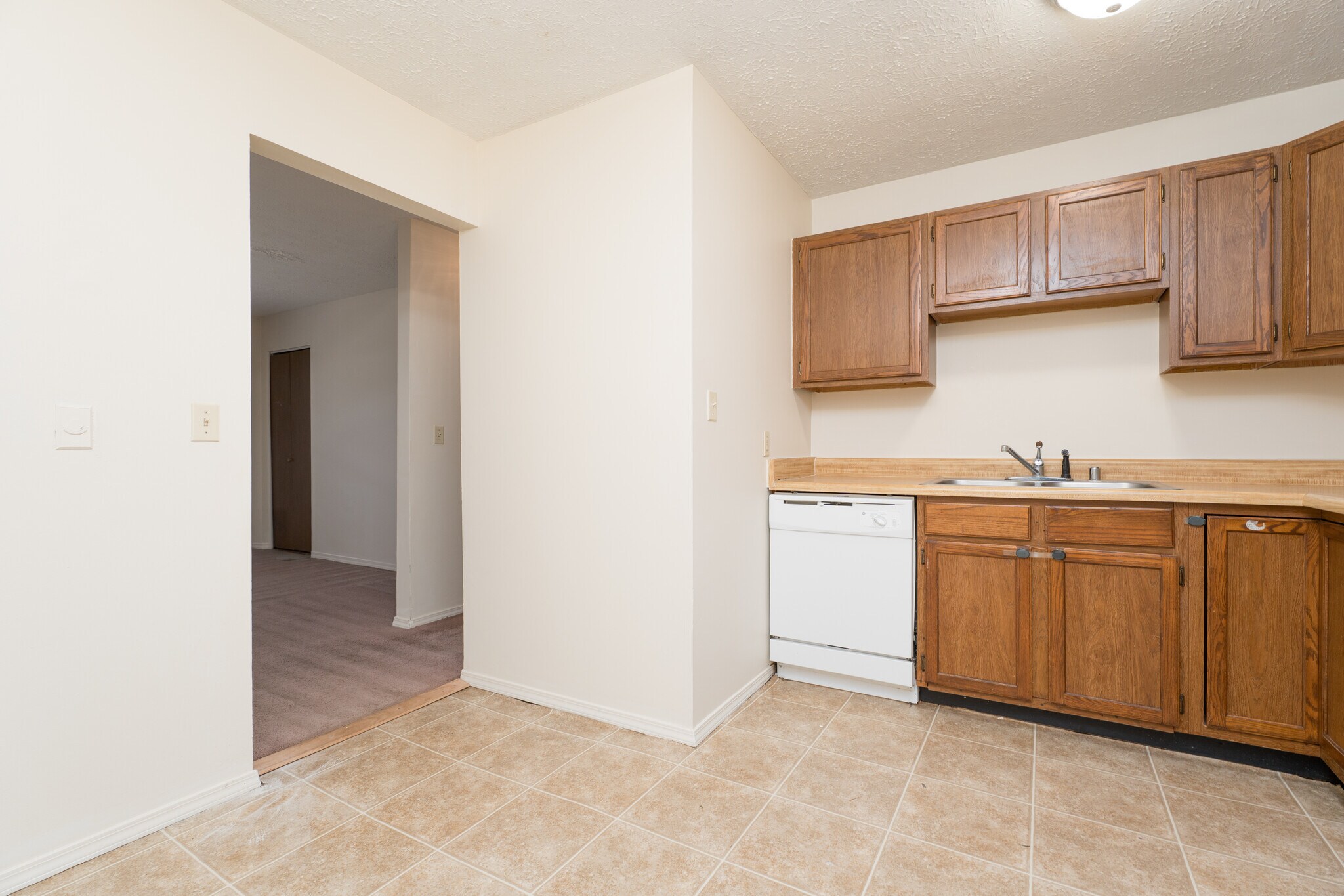 Building Photo - 4116 Benttree Dr