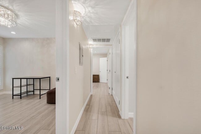 Building Photo - 4642 Park Granada Park