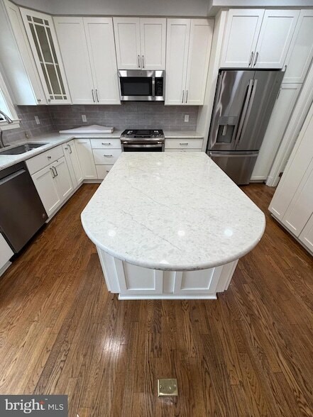 Building Photo - 8017 Rising Ridge Rd