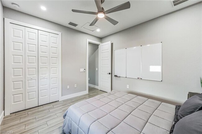 Building Photo - 4618 Catalina Ln