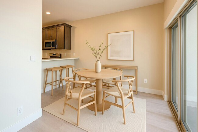 Building Photo - 67 S Main St