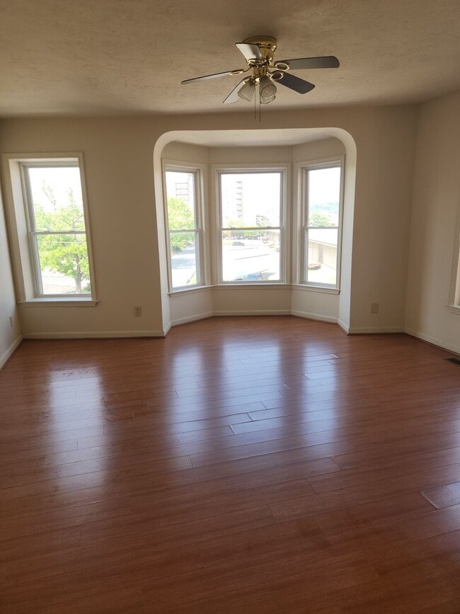 Primary Photo - 2 bedroom