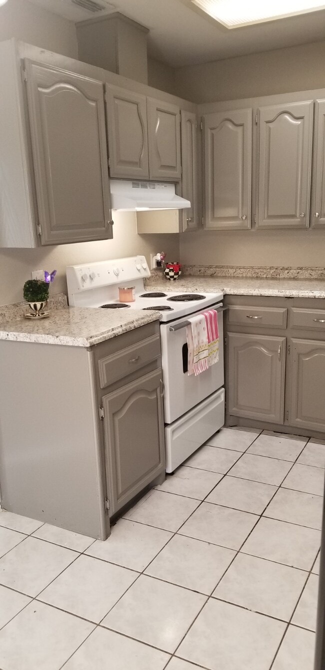 Primary Photo - Caffery