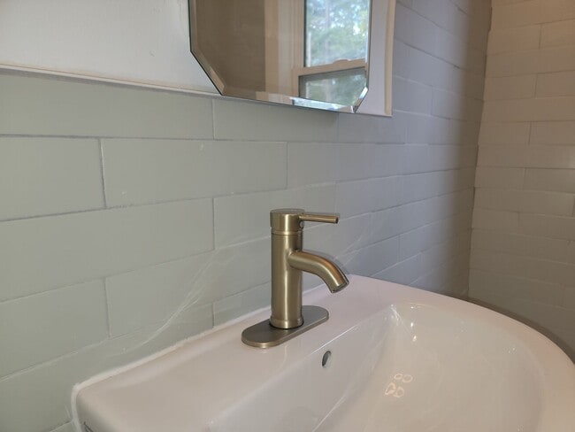 Building Photo - Every detail has been thoughtfully refreshed! AHA Ok