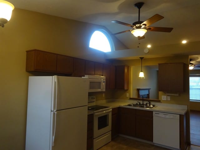 Building Photo - 1901 Big Tree Dr