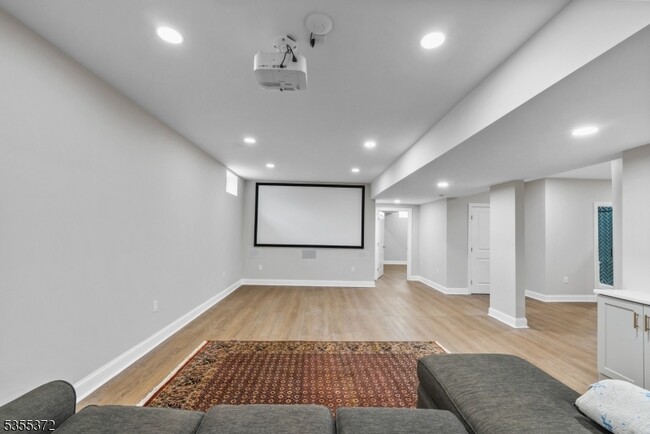Building Photo - 12 Remy Ct