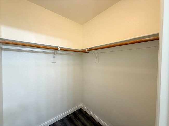 Building Photo - SPACIOUS HOME IN GATED COMMUNITY WITH POOL, RV PARKING & 4-CAR GARAGE!