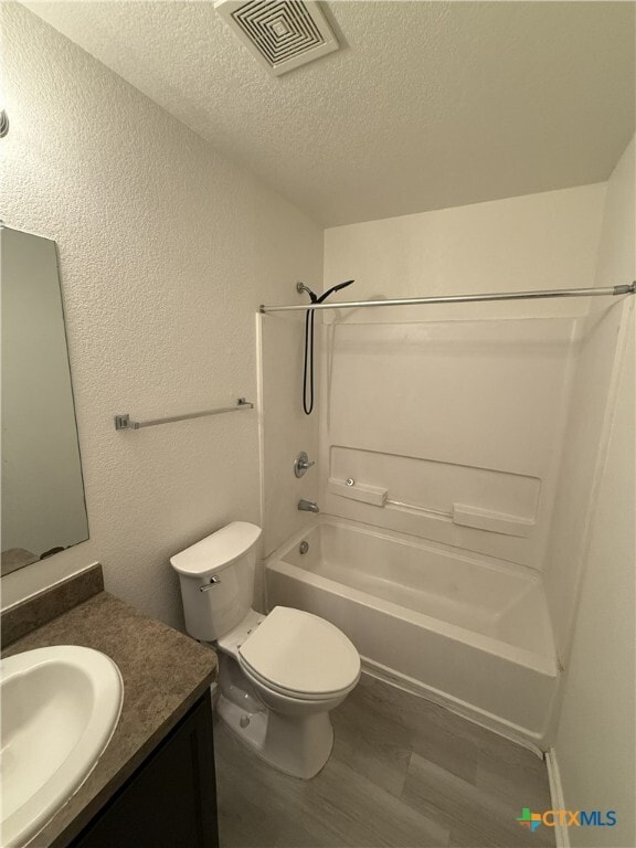 Building Photo - 640 Northern Lights Dr