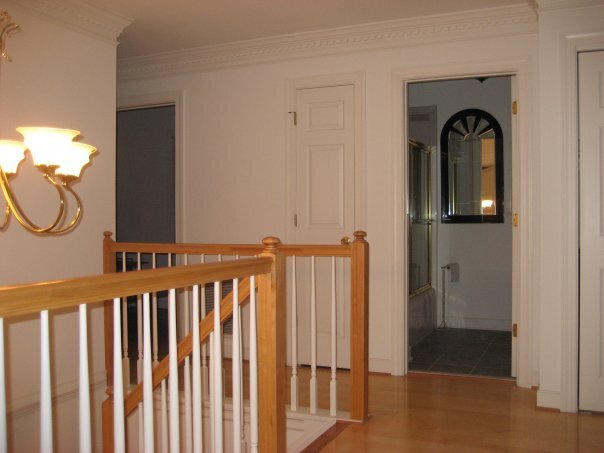 Upstairs Hall - two bedrooms on left/two on right - ahead, full bath - 4924 Lippingham Dr