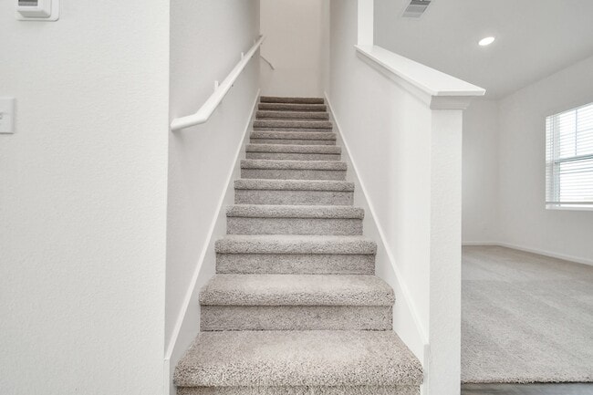 Building Photo - 5902 Bright Keel Dr