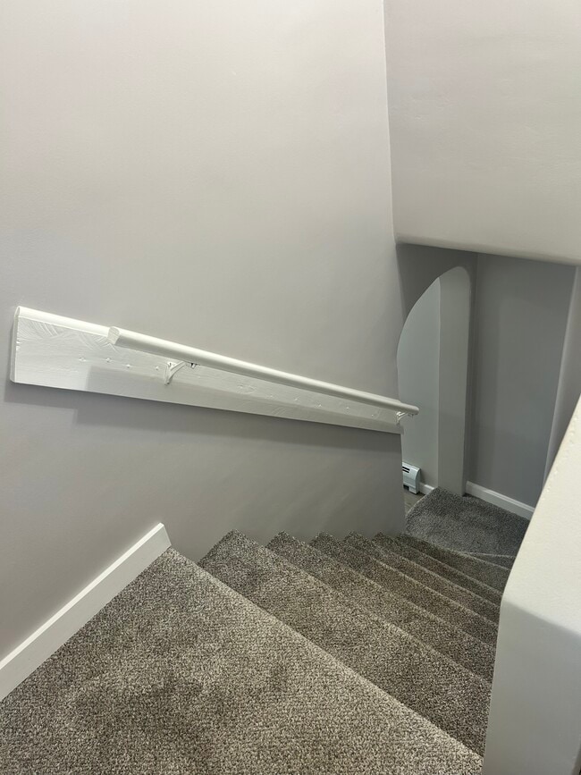 Building Photo - 164 Rabideau St