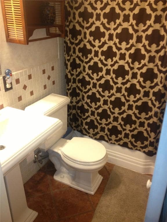 Building Photo - 711 NW 34th Pl