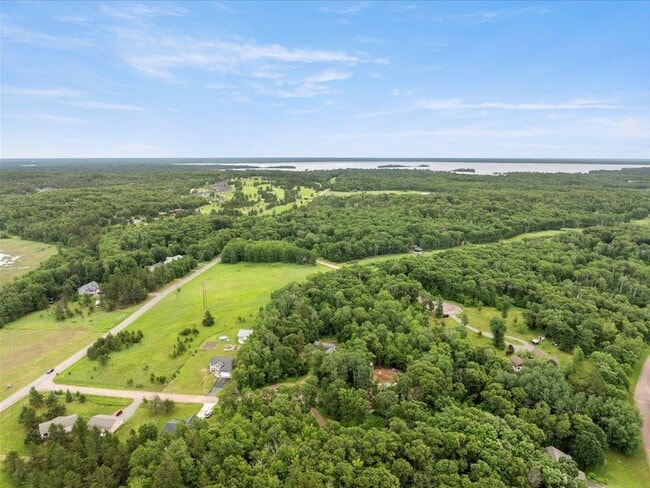 Building Photo - 29929 Aztec Cir