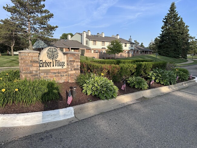 Building Photo - 1891 Vine Way Dr