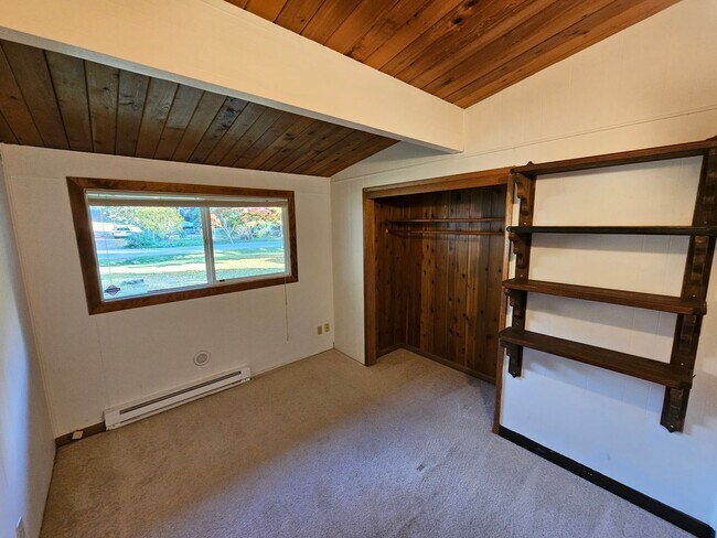 Building Photo - 8827 - Garland