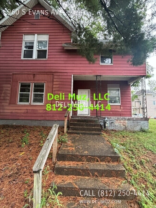 Primary Photo - 960 S Evans Ave