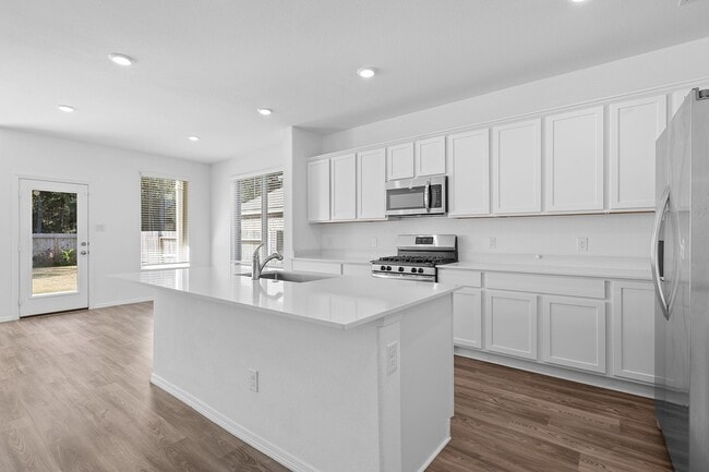 Building Photo - 23810 Maida Vw